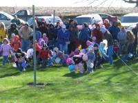 Highlight for Album: Dexter Easter Egg Hunt Spring 2007