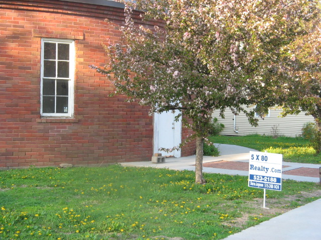Roundhouse for Sale Roundhouse for Sale
